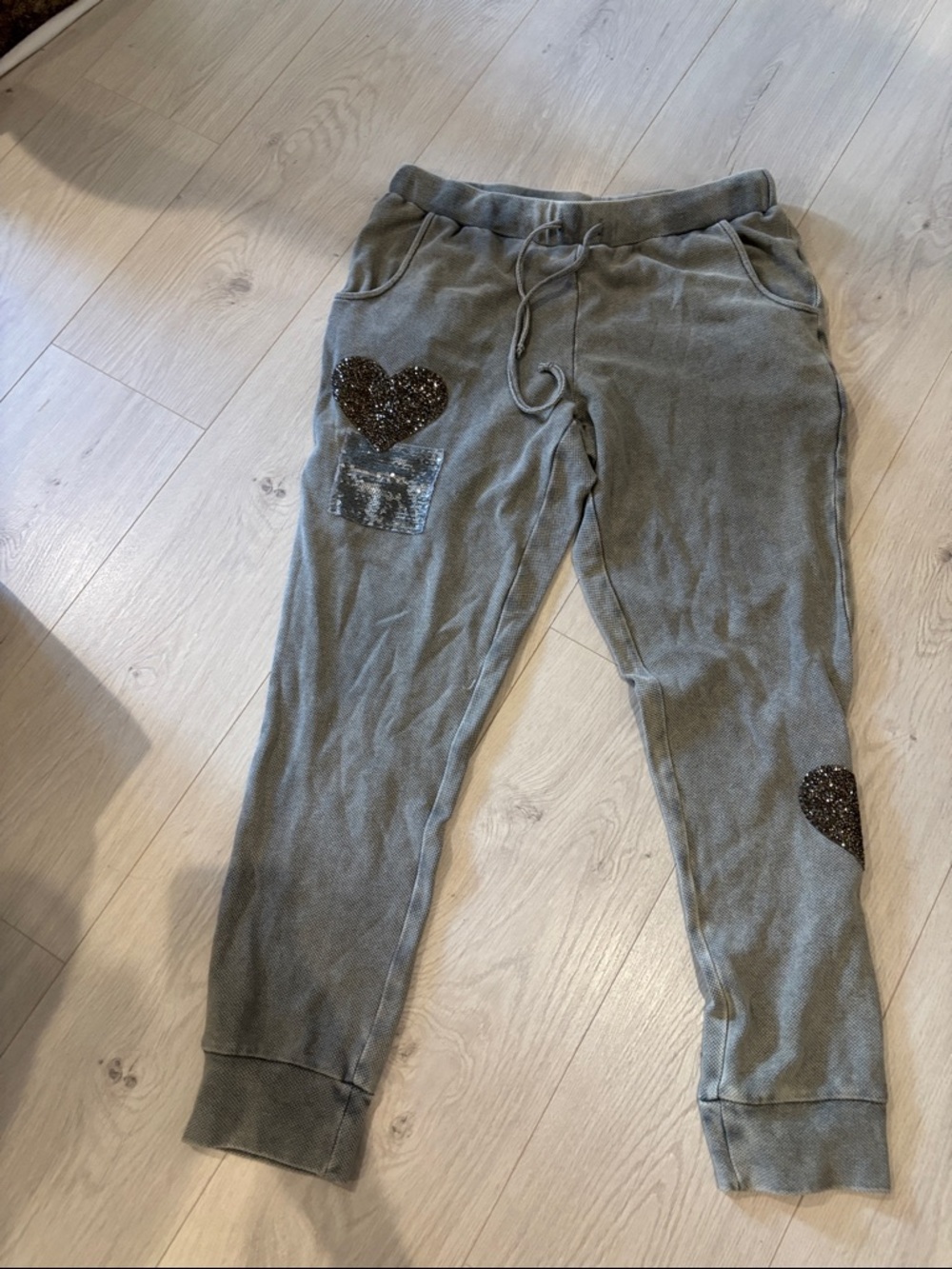 VENUS Olive Green Sequin Heart Jogger Leggings